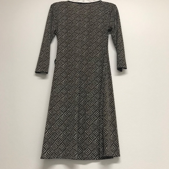 City Triangles M Wrap Dress Fit & Flare Midi 3/4 Sleeve Stretch Office Brown Cas - Picture 2 of 8
